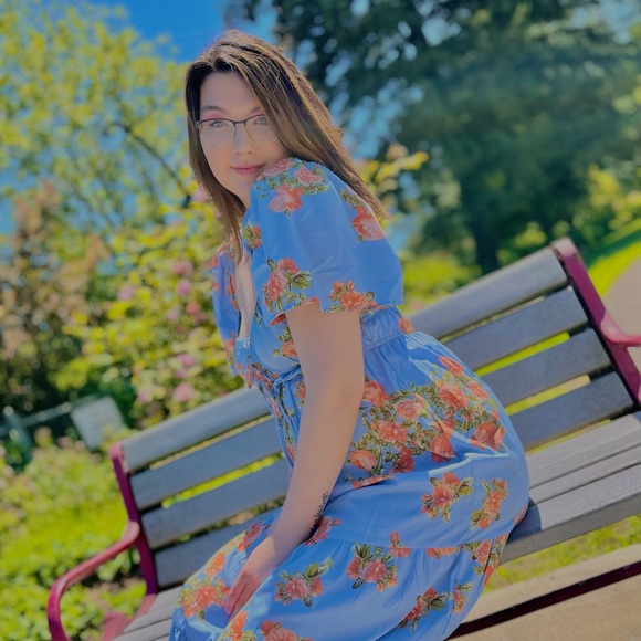 Meet your Posher, Kiley - Picture 2 of 4